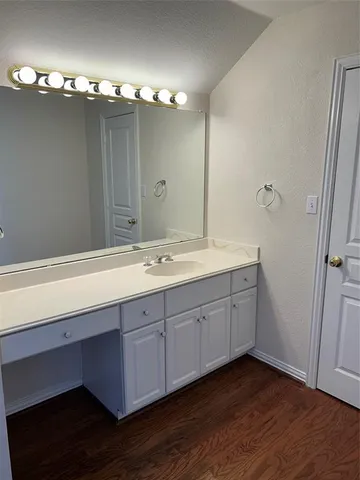 $2,200 | 8678 Coppertowne Lane, Dallas, TX 75243