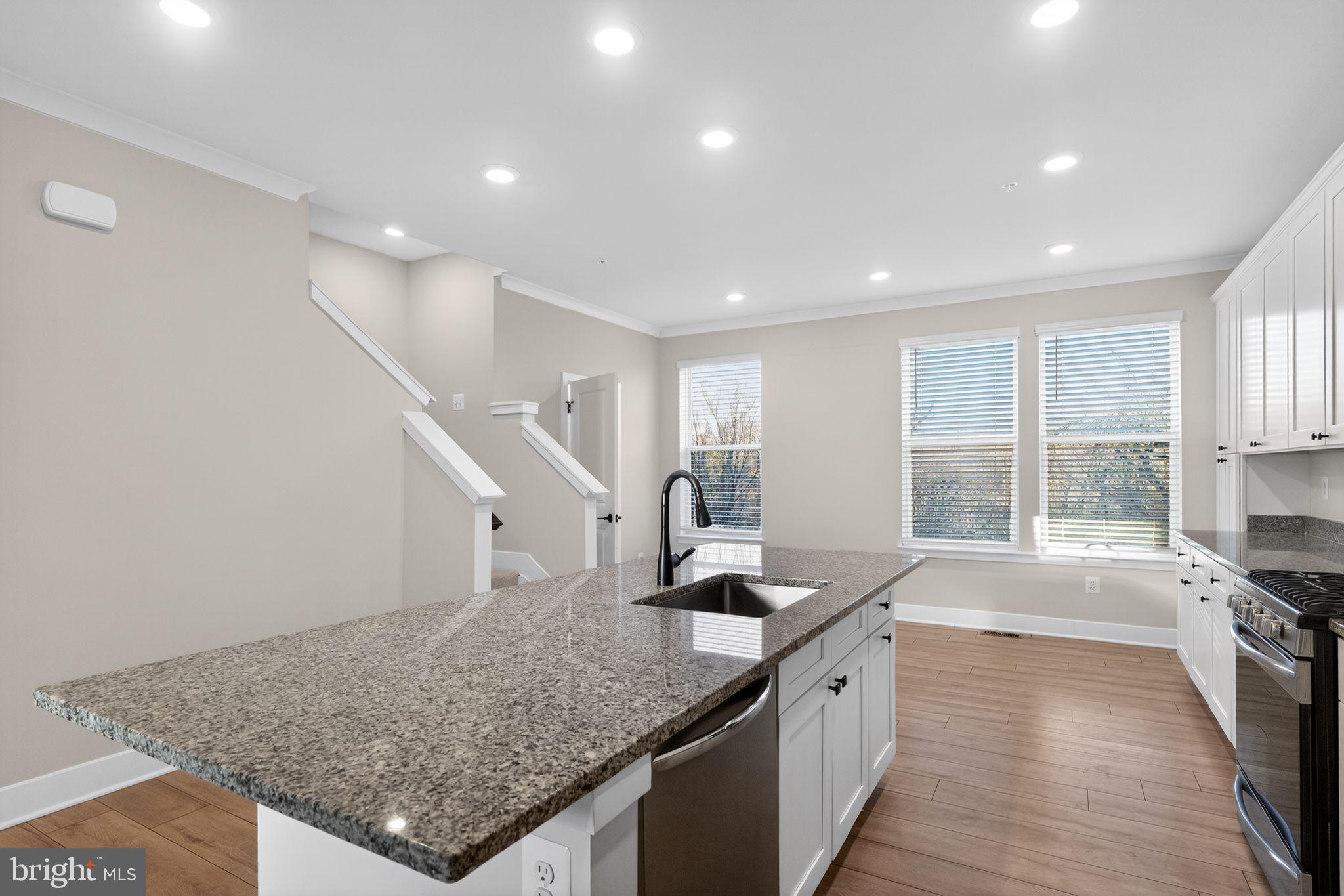 4336 Roland Heights Avenue Baltimore, MD 21211 - Photo 7 of 35