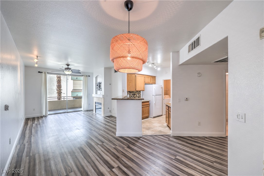 7119 South Durango Drive, Unit 207 Las Vegas, NV 89113 - Photo 15 of 35