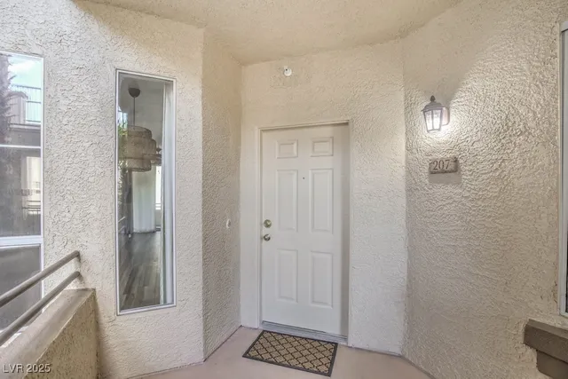 $1,450 | 7119 South Durango Drive, Unit 207, Las Vegas, NV 89113