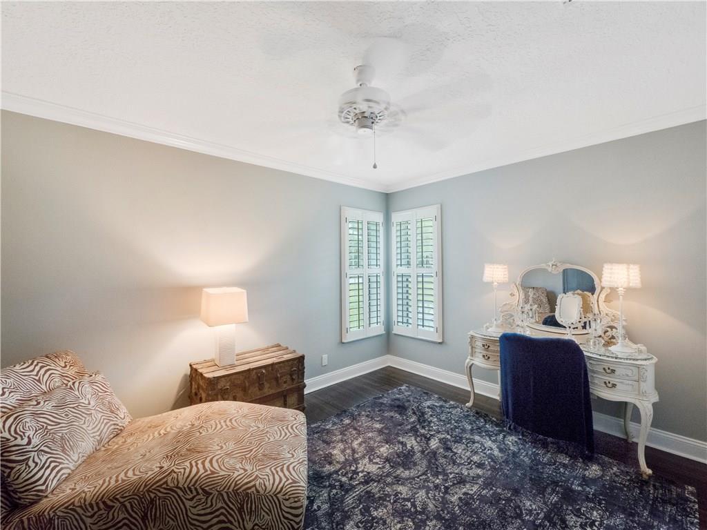 2084 Southwest Pitts Terrace Stuart, FL 34997 - Photo 9 of 21 Gallery Image 9