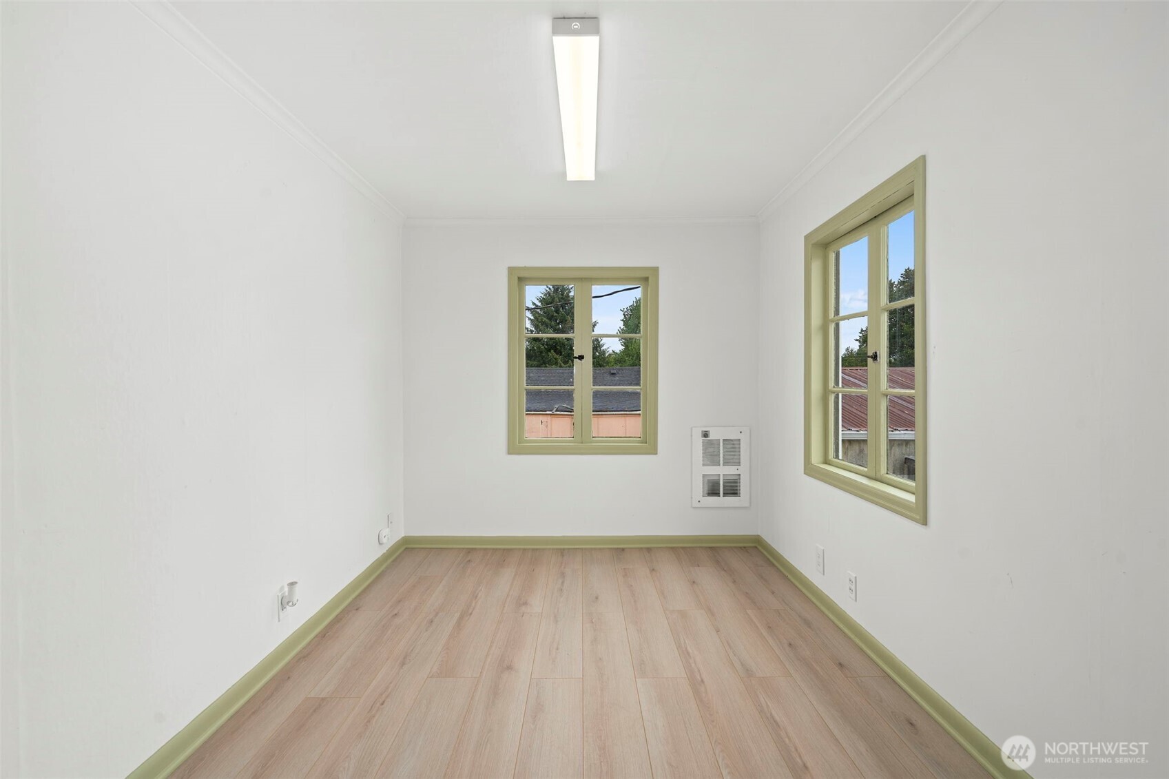 2104 Stuart Street Raymond, WA 98577 - Photo 17 of 35 Gallery Image 17