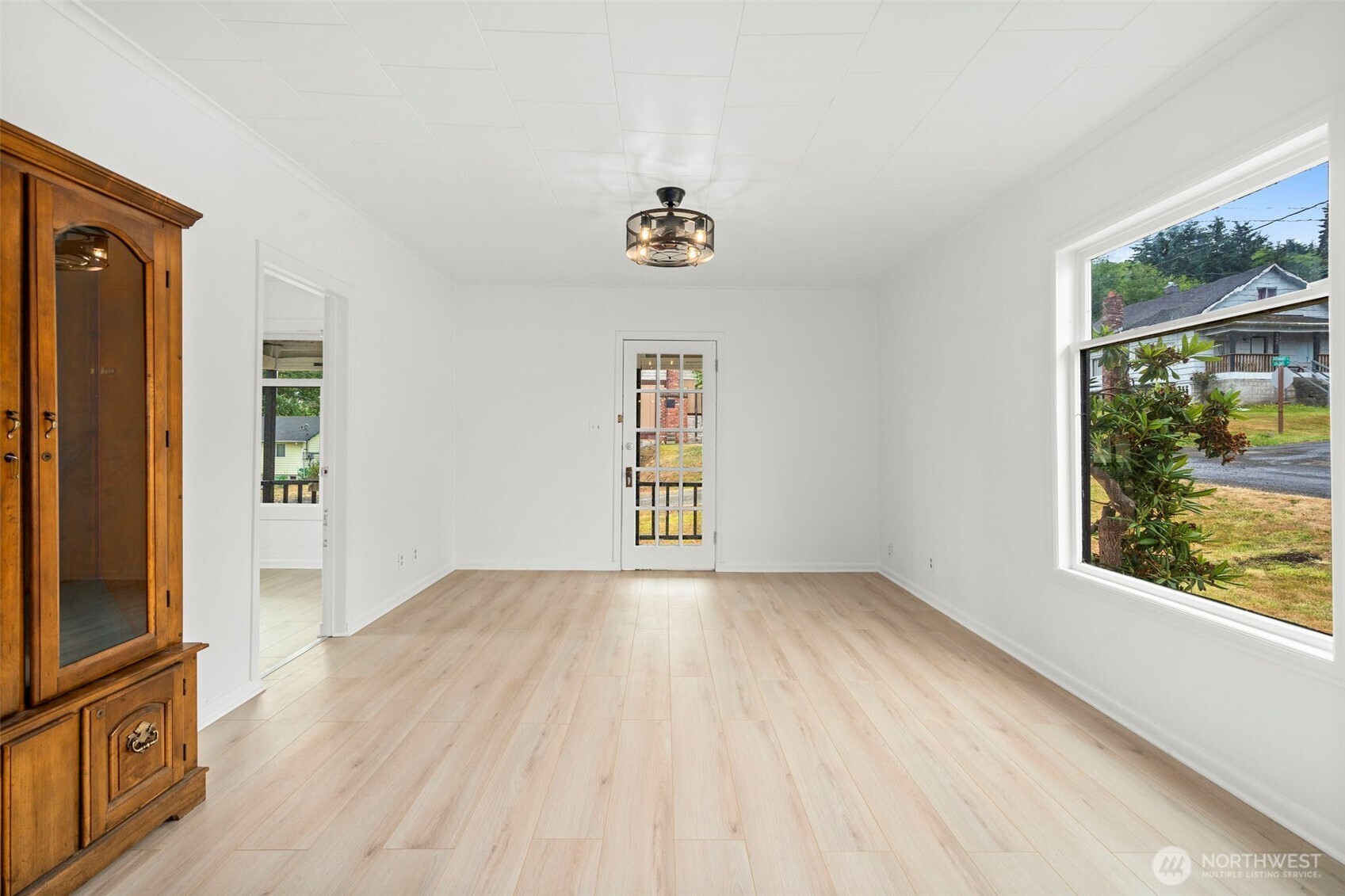 2104 Stuart Street Raymond, WA 98577 - Photo 10 of 35 Gallery Image 10