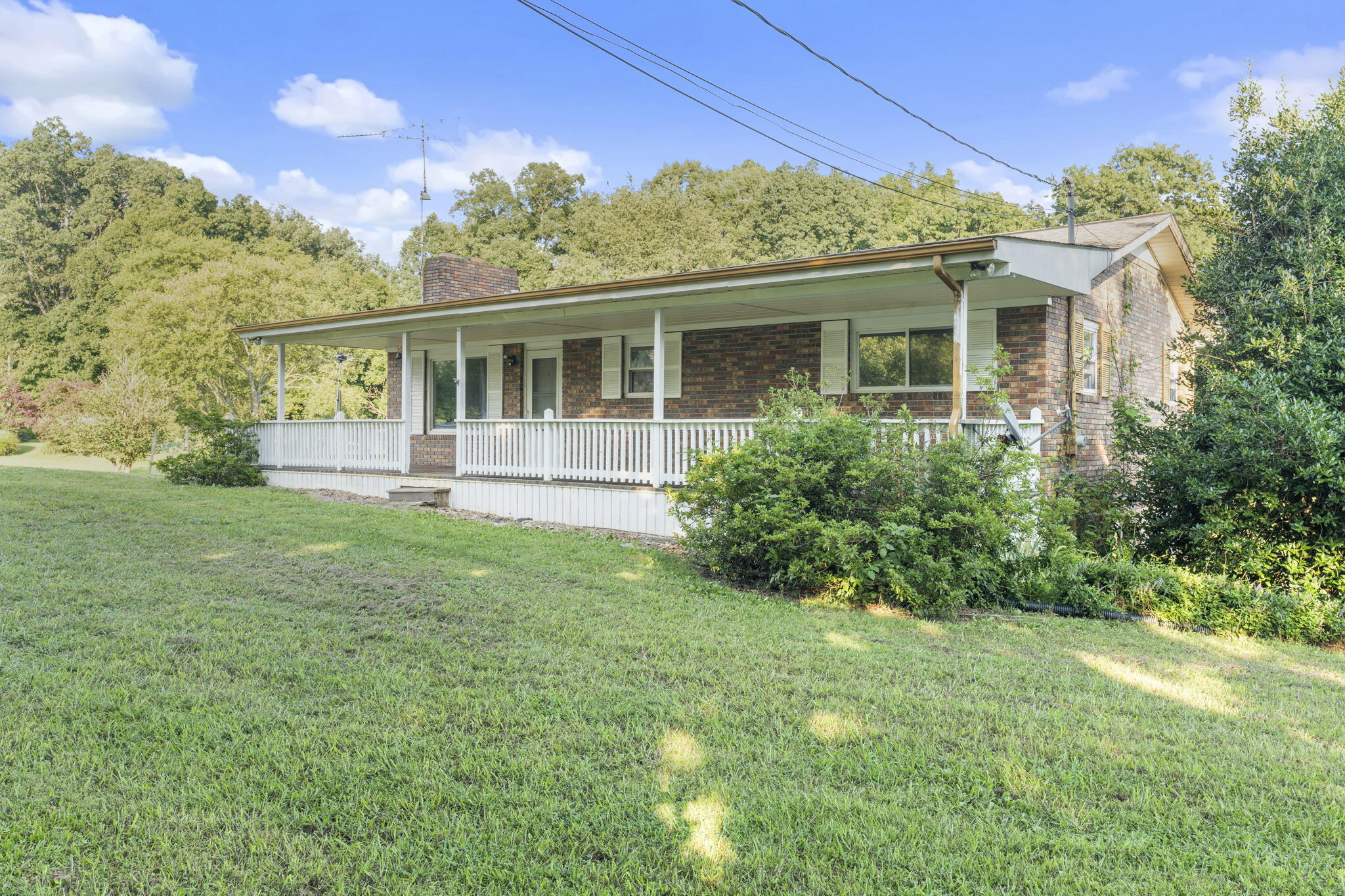 675 Snapp Bridge Road Limestone, TN 37681 - Photo 3 of 27 23-web-or-mls-DSC06697