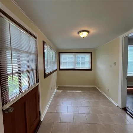 $1,350 | 2537 Jasmine Street, New Orleans, LA 70122