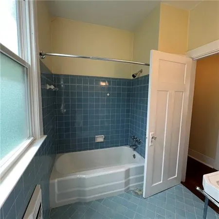 $1,350 | 2537 Jasmine Street, New Orleans, LA 70122