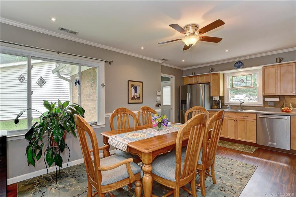 1417 Reid Harkey Road Matthews, NC 28105 - Photo 11 of 31 Gallery Image 11