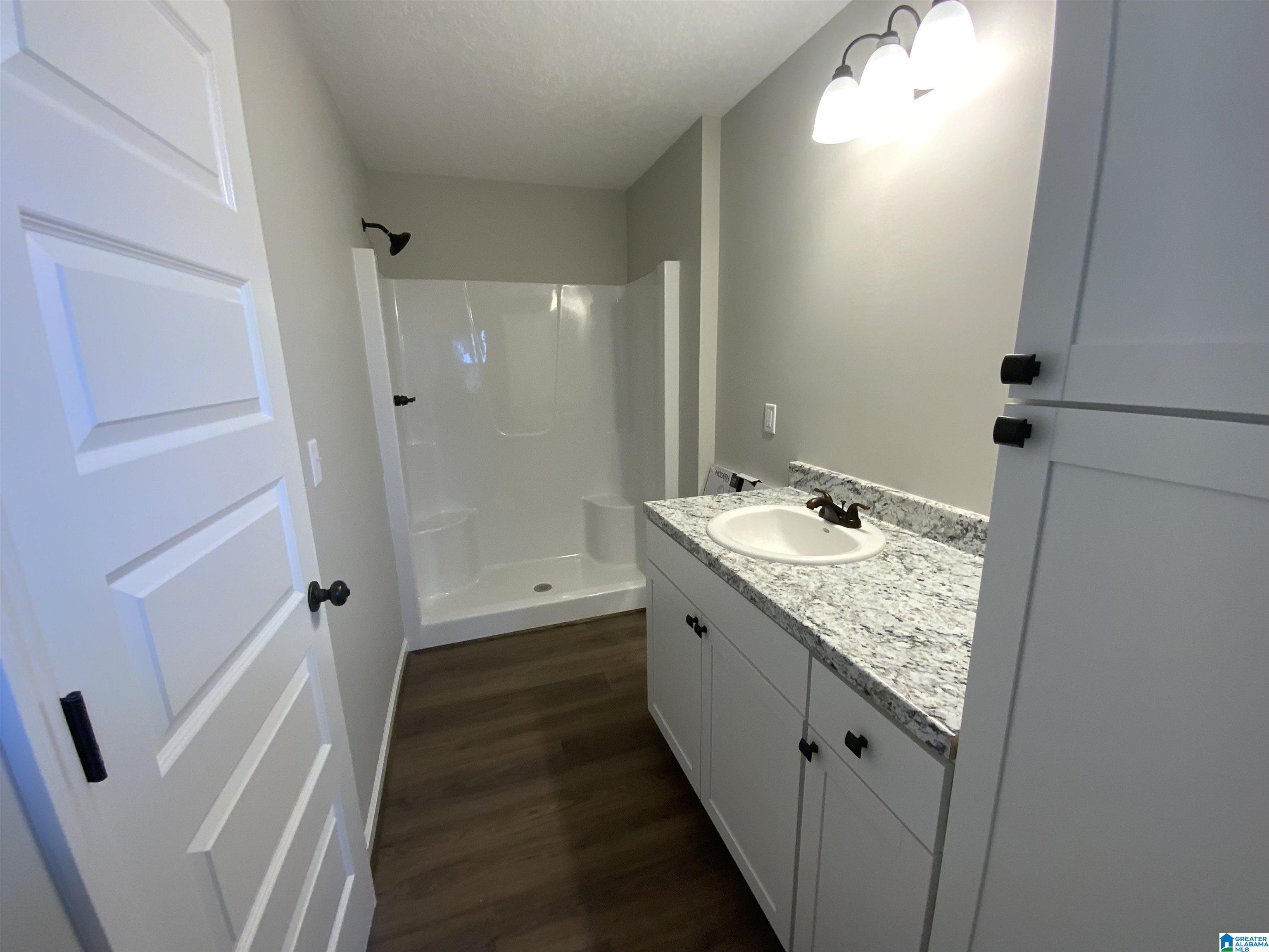 281 Falcon Crest Anniston, AL 36207 - Photo 2 of 17