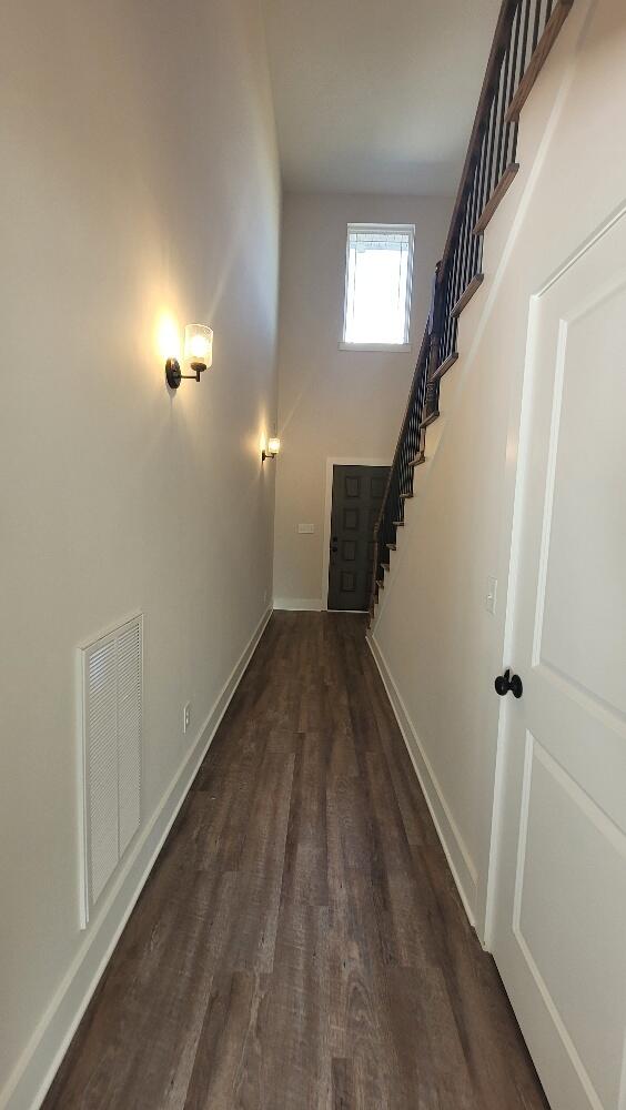 7466 Igou Gap Road Chattanooga, TN 37421 - Photo 4 of 27 Foyer