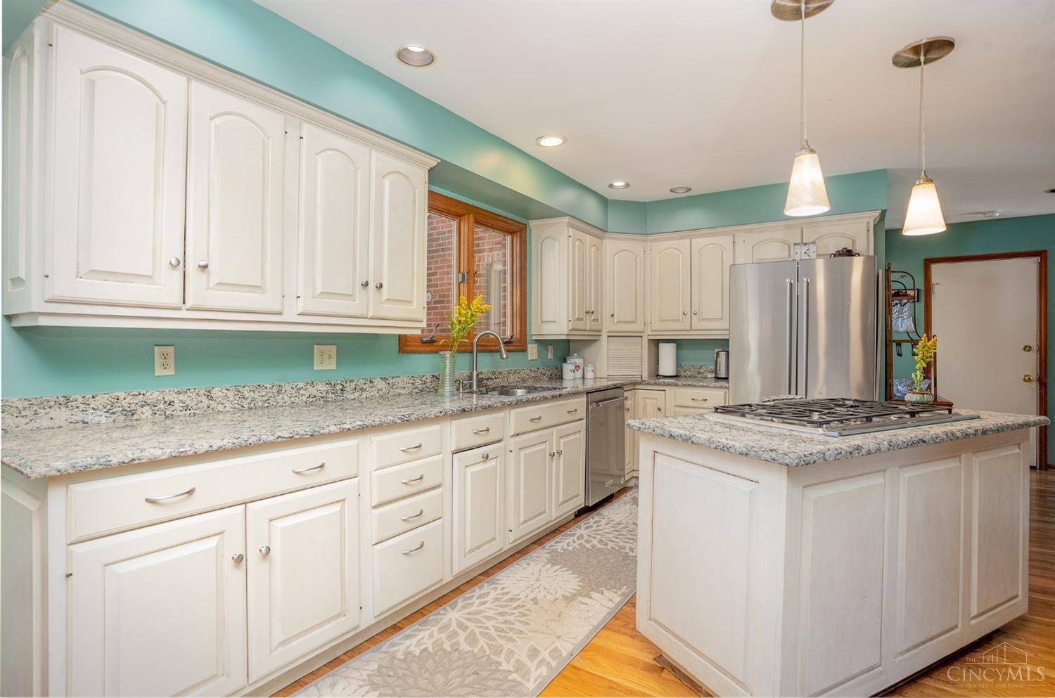 3681 Tiffany Ridge Lane Blue Ash, OH 45241 - Photo 10 of 37