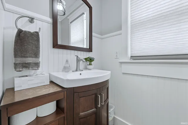 $337,900 | 824 Lavina Street, Fort Wayne, IN 46802