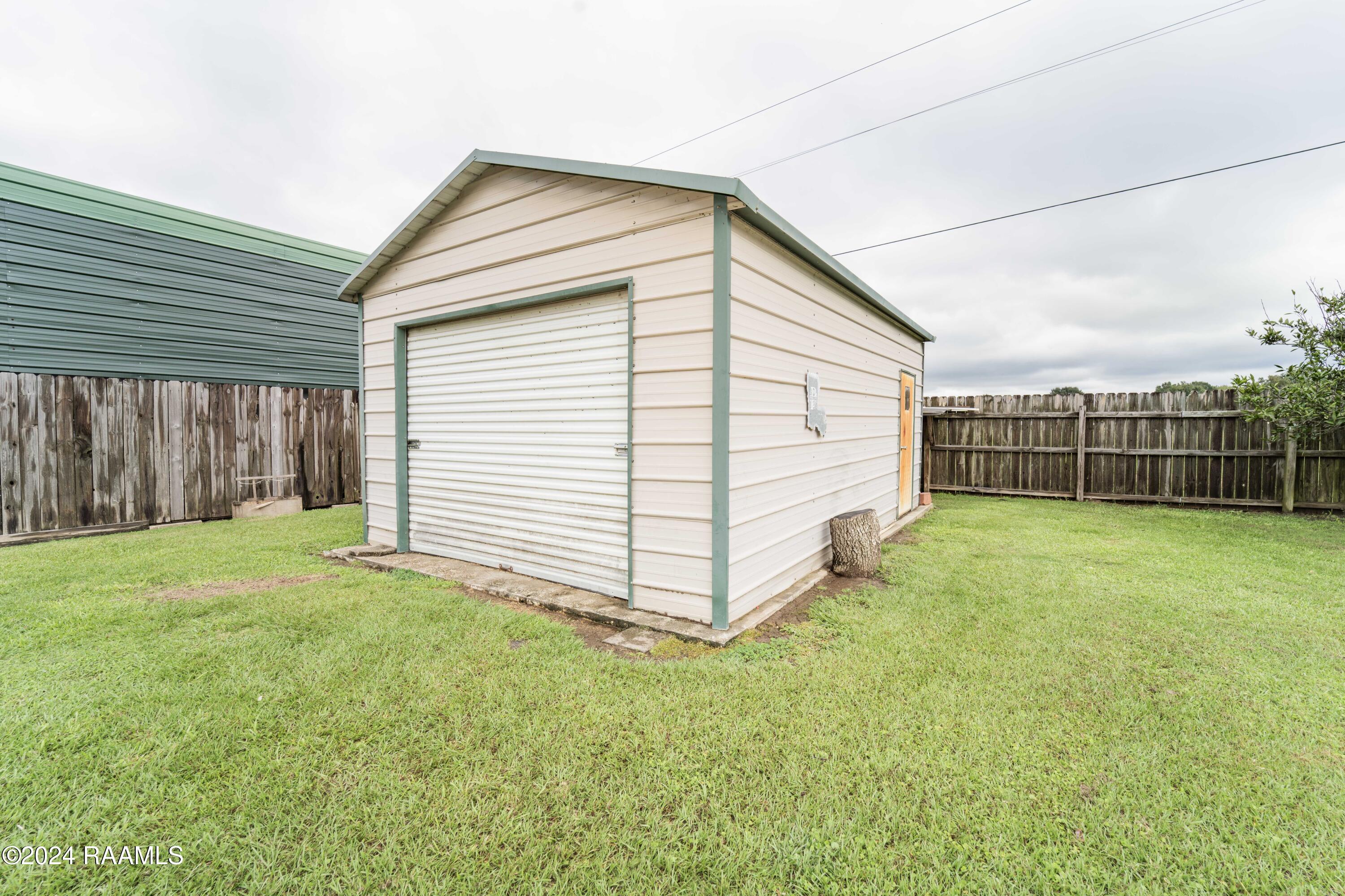 1062 Vieux Jacquet Road Broussard, LA 70518 - Photo 20 of 23 Shop