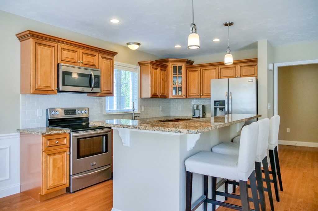 8 Talcott Road, Unit 8 Easton, MA 02356 - Photo 8 of 42 Gallery Image 8