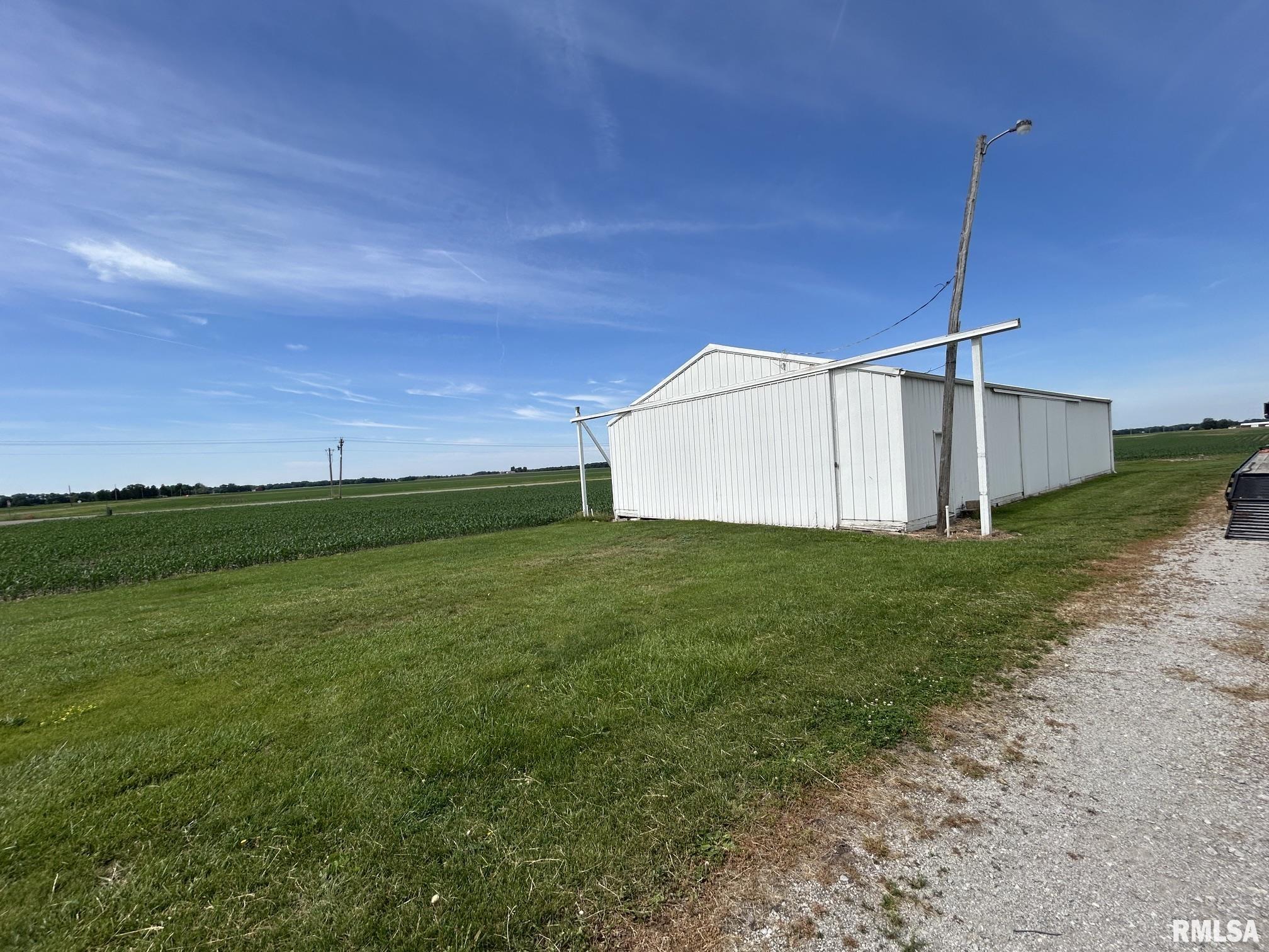 1439 Roby Road Mechanicsburg, IL 62545 - Photo 28 of 28