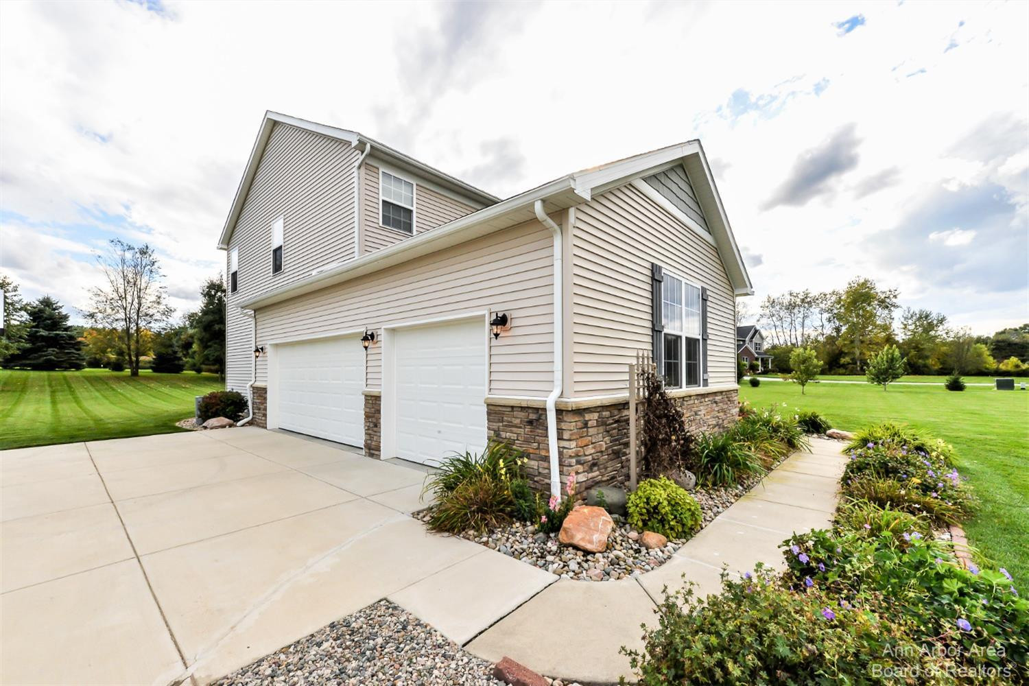 6312 Archutowski Drive Howell, MI 48855 - Photo 35 of 38 Photo 35