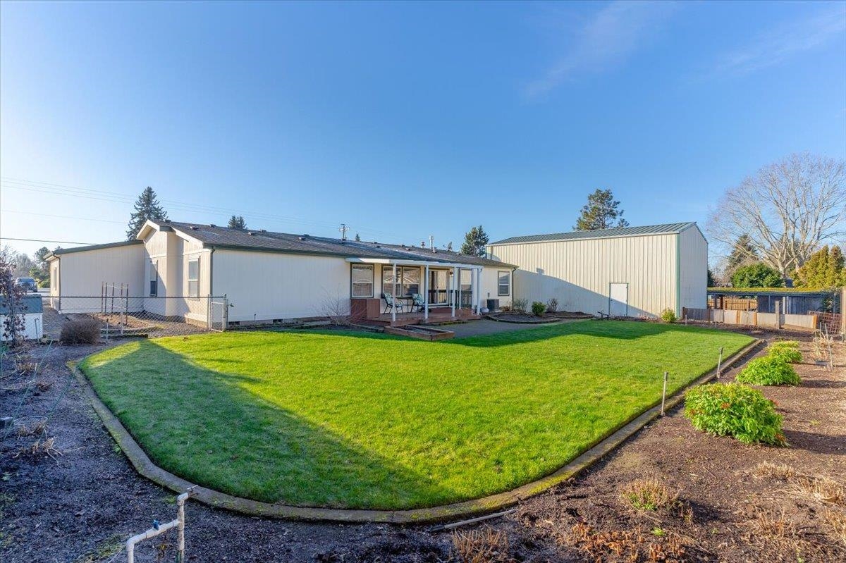 4645 Herrin Road Northeast Salem, OR 97305 - Photo 45 of 48 Gallery Image 45