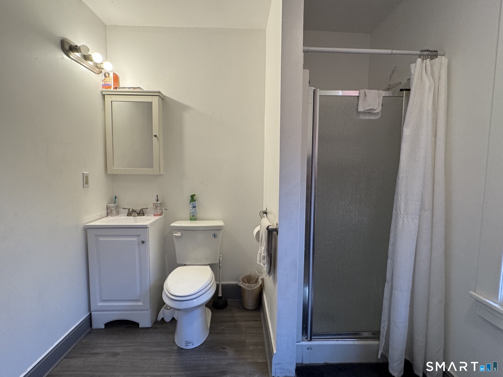 40 Doane Street Manchester, CT 06042 - Photo 18 of 33