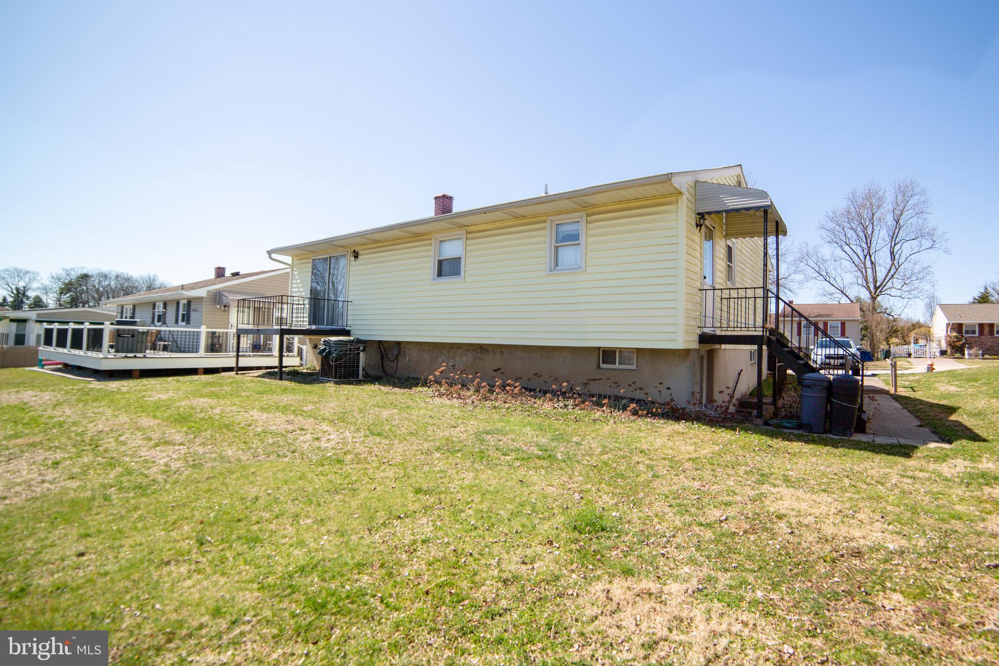 9127 Santa Rita Road Baltimore, MD 21236 - Photo 3 of 25