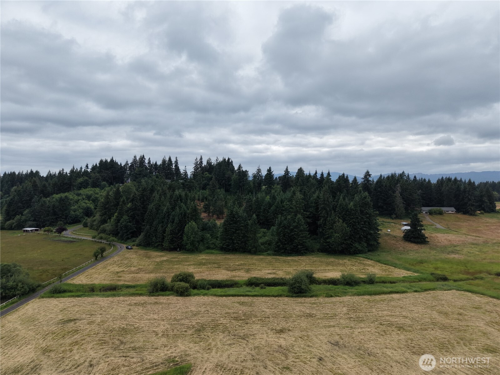 12345 Case Road Southwest Olympia, WA 98512 - Photo 9 of 35