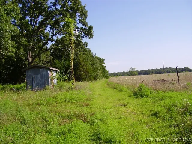 $290,000 | 3525 South 240th Road, Louisburg, MO 65685