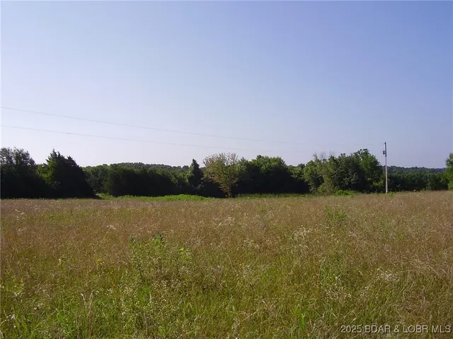 $290,000 | 3525 South 240th Road, Louisburg, MO 65685