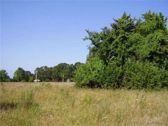 $290,000 | 3525 South 240th Road, Louisburg, MO 65685