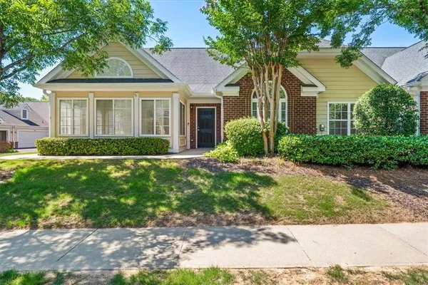 $3,250 | 1305 Village Lane, Roswell, GA 30075