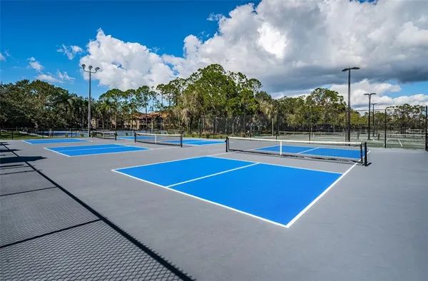 a view of a tennis court