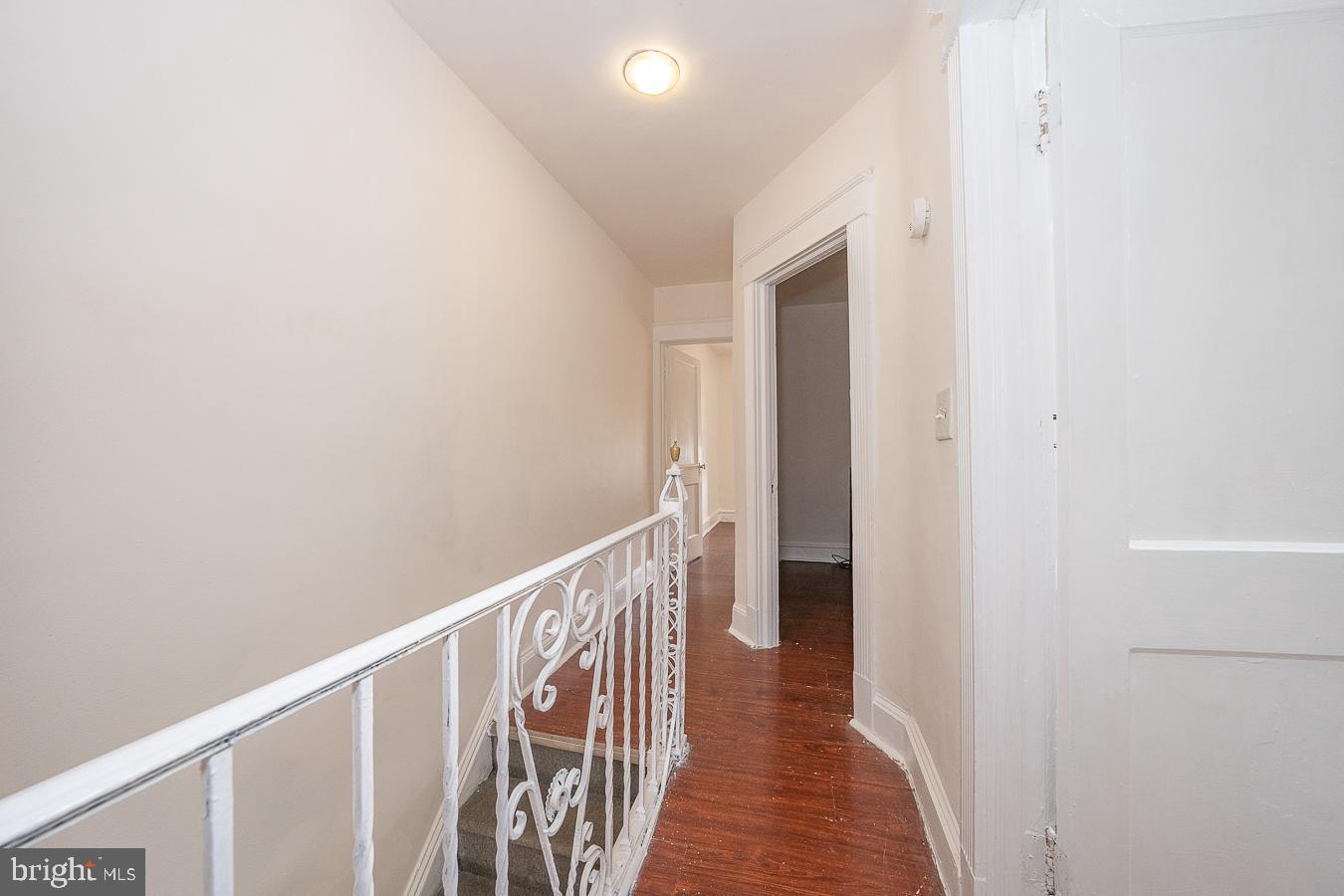7224 Clinton Road Upper Darby, PA 19082 - Photo 14 of 37
