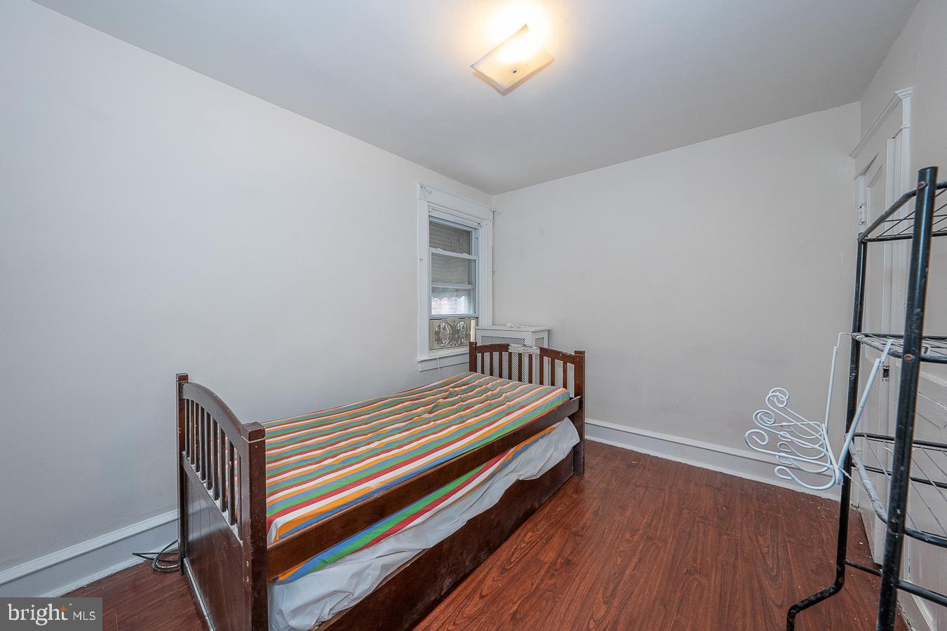 7224 Clinton Road Upper Darby, PA 19082 - Photo 18 of 37