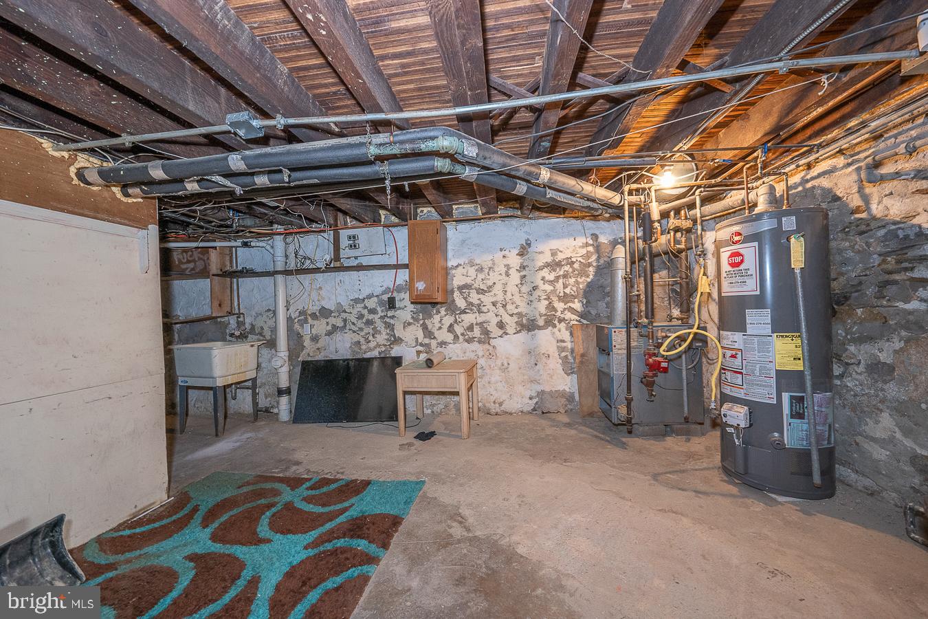 7224 Clinton Road Upper Darby, PA 19082 - Photo 30 of 37