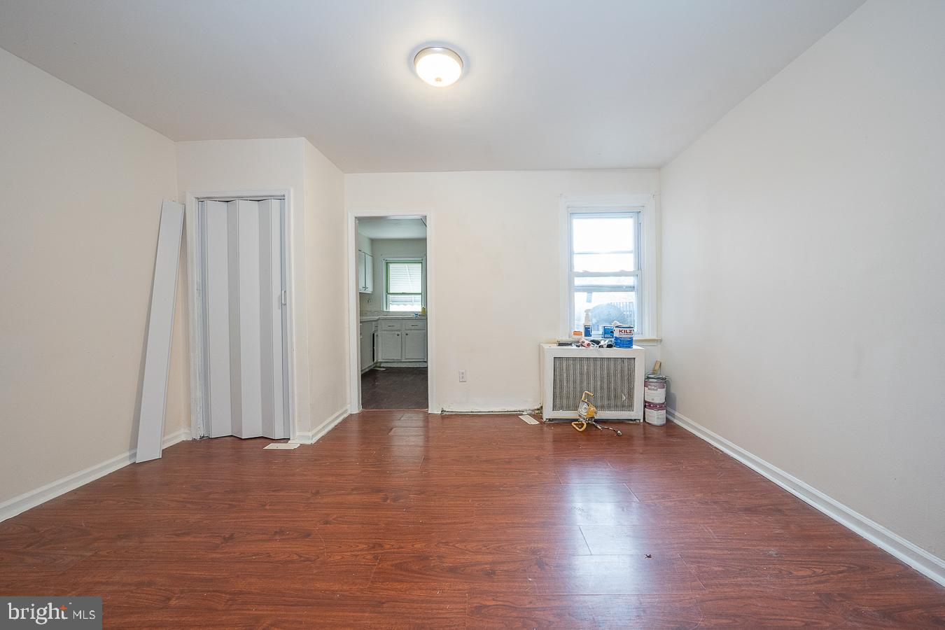 7224 Clinton Road Upper Darby, PA 19082 - Photo 6 of 37
