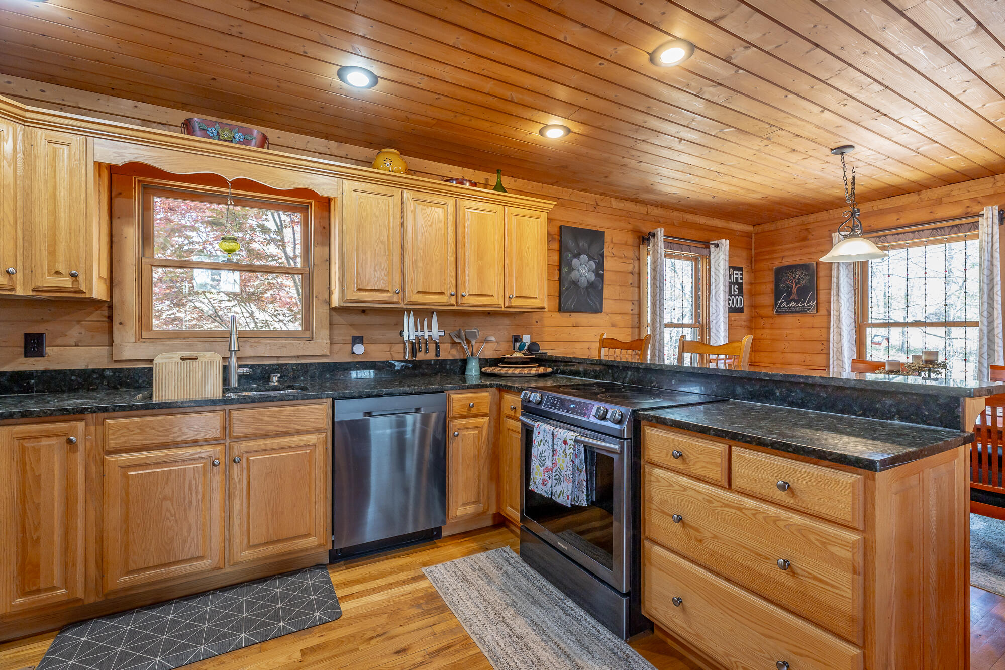292 Log Cabin Lane Dunlap, TN 37327 - Photo 27 of 133 292 Log Cabin Lane HD-14