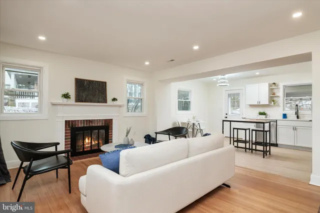 $435,000 | 36 East George Street, Westminster, MD 21157