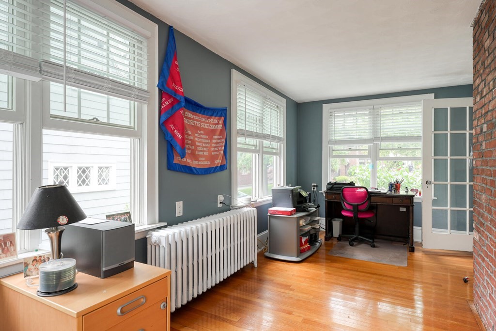 72 Richardson Road Belmont, MA 02478 - Photo 17 of 33 Gallery Image 17