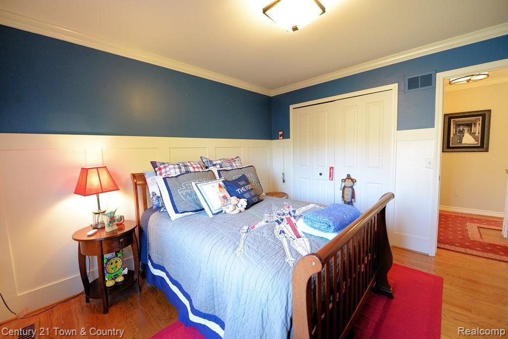 2643 Munster Road Rochester, MI 48309 - Photo 31 of 70 Bedroom 3d.jpg