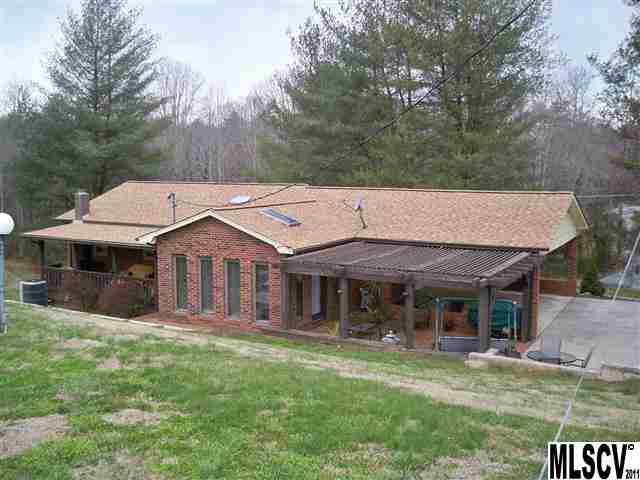 1677 Baton School Road Granite Falls, NC 28630 - Photo 2 of 19 Gallery Image 2