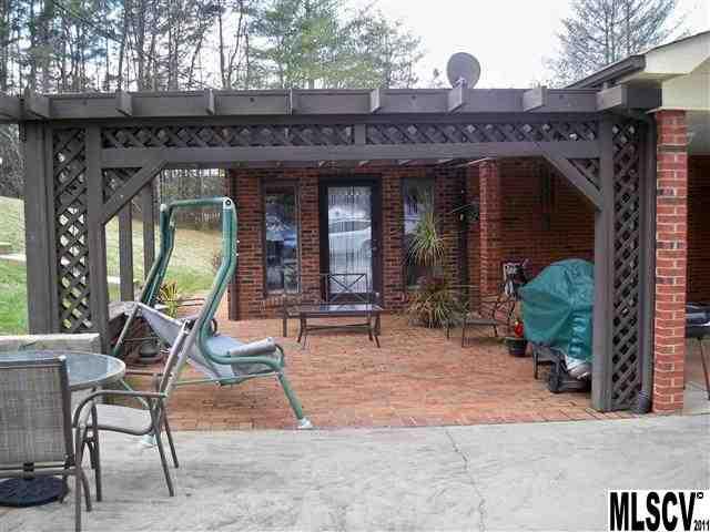 1677 Baton School Road Granite Falls, NC 28630 - Photo 7 of 19 Gallery Image 7