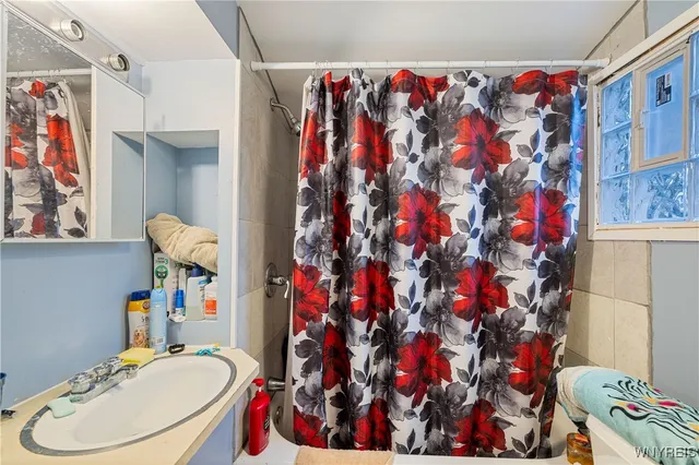 $116,000 | 136 Humason Avenue, Buffalo, NY 14211