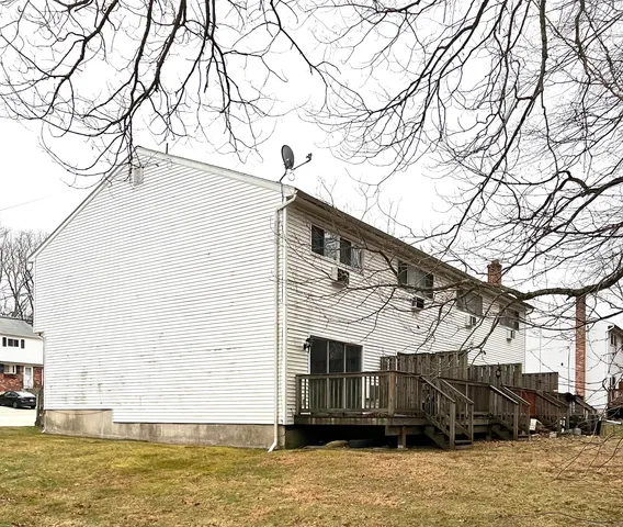 $1,700 | 131 Woodland Drive, Unit A, Montville, CT 06382