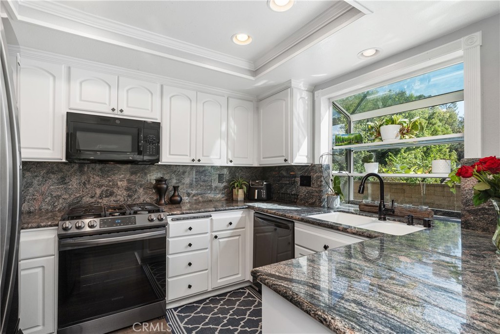 22876 Broadleaf Lake Forest, CA 92630 - Photo 16 of 53 Granite counters