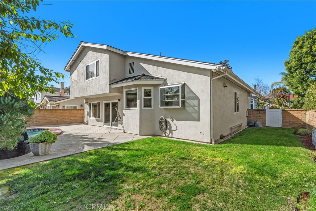 22876 Broadleaf Lake Forest, CA 92630 - Photo 32 of 53