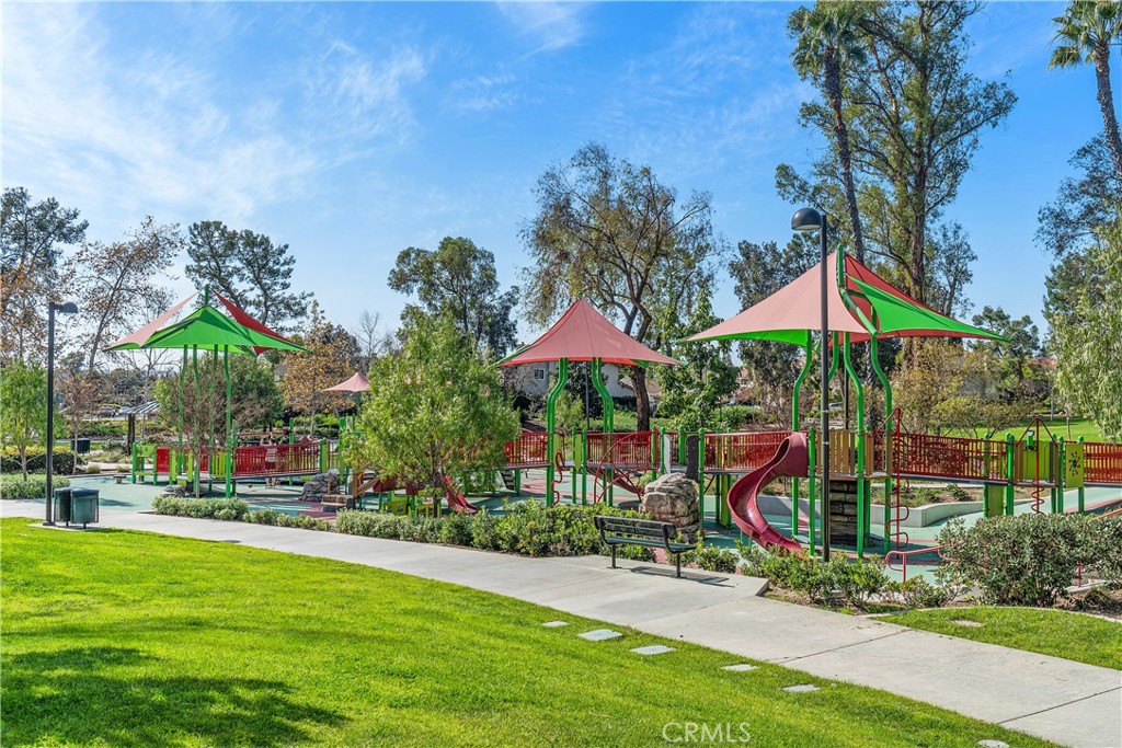 22876 Broadleaf Lake Forest, CA 92630 - Photo 38 of 53