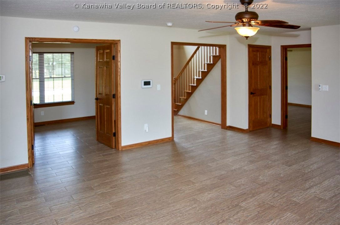 203 Peyton Circle Winfield, WV 25213 - Photo 8 of 30 Gallery Image 8