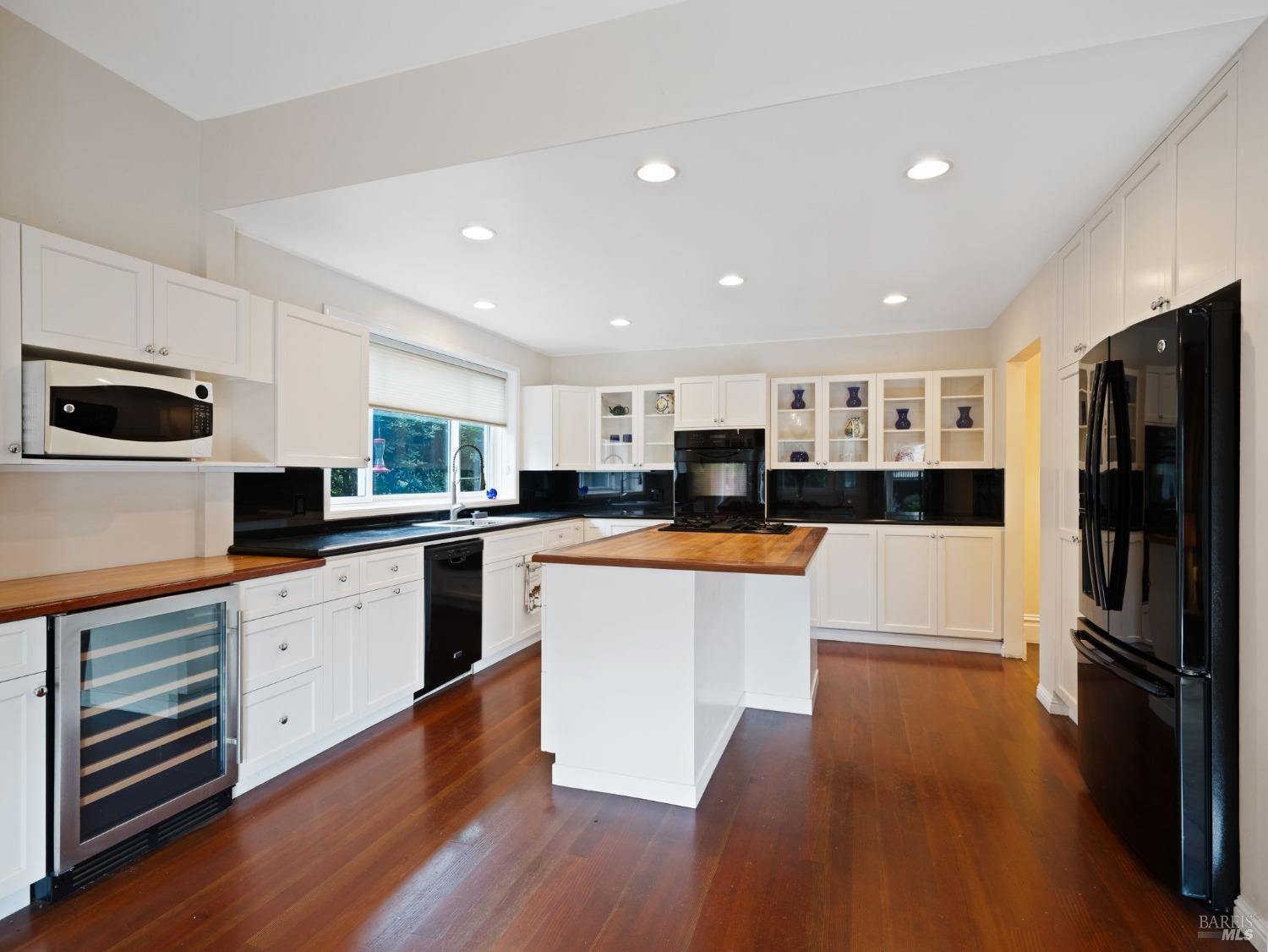 1133 Seminary Street Napa, CA 94559 - Photo 28 of 71