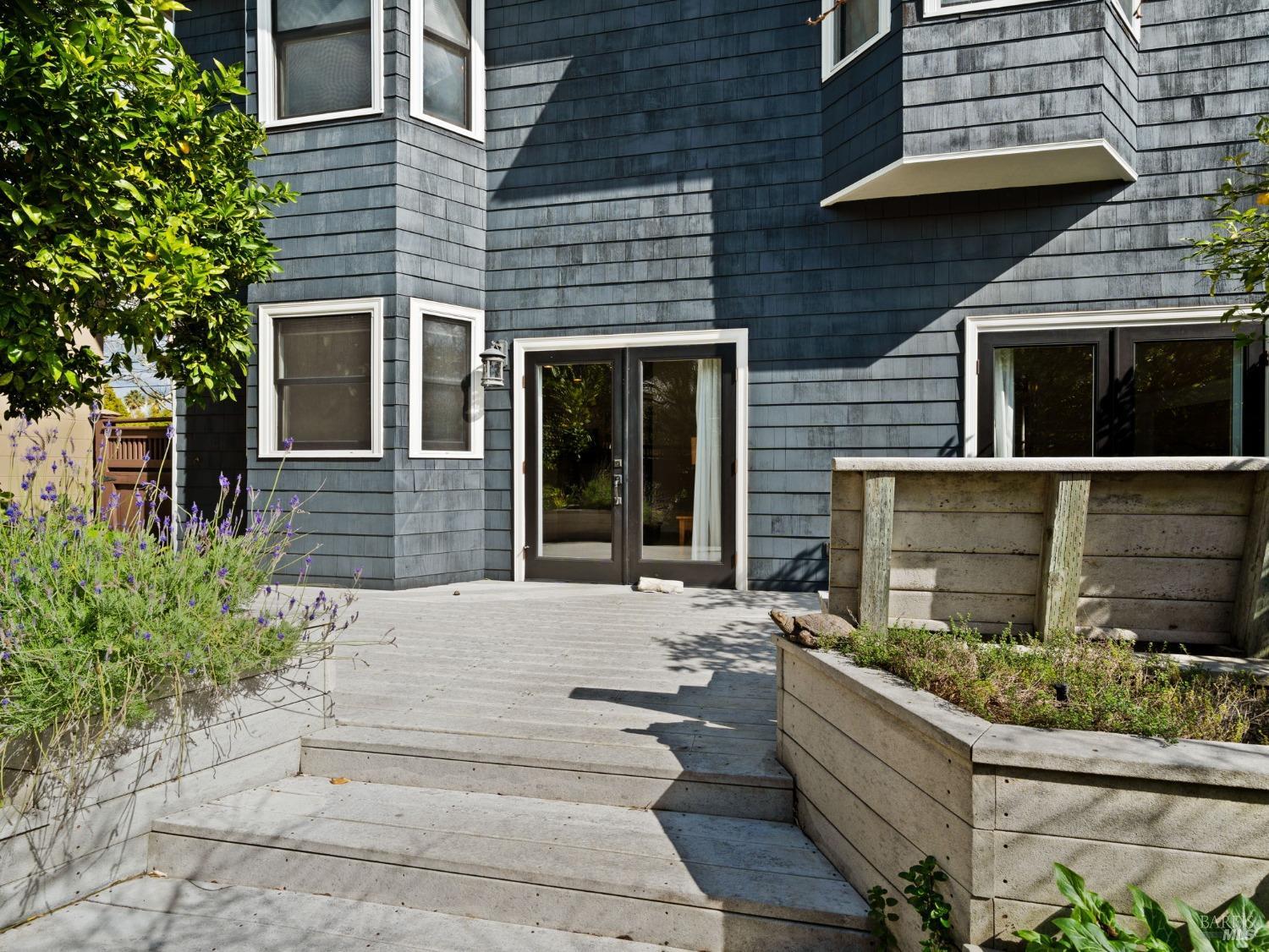 1133 Seminary Street Napa, CA 94559 - Photo 58 of 71