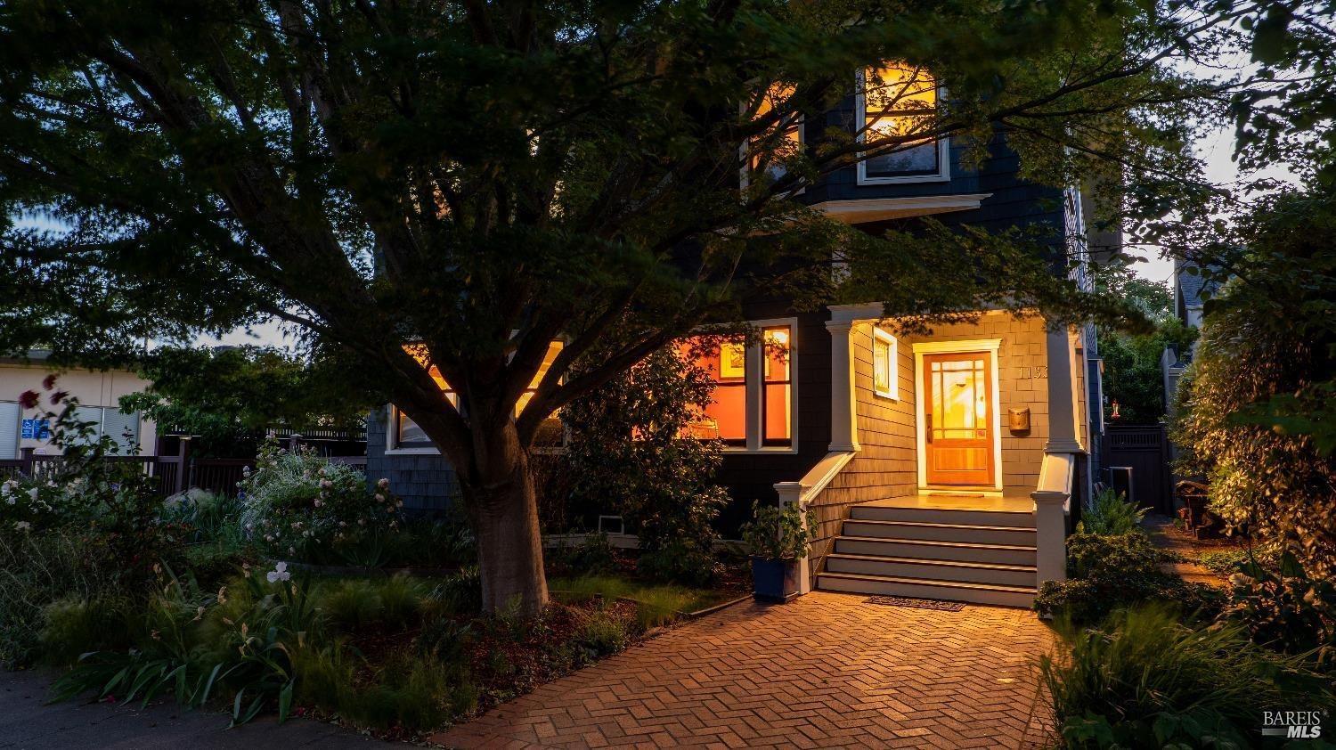 1133 Seminary Street Napa, CA 94559 - Photo 6 of 71