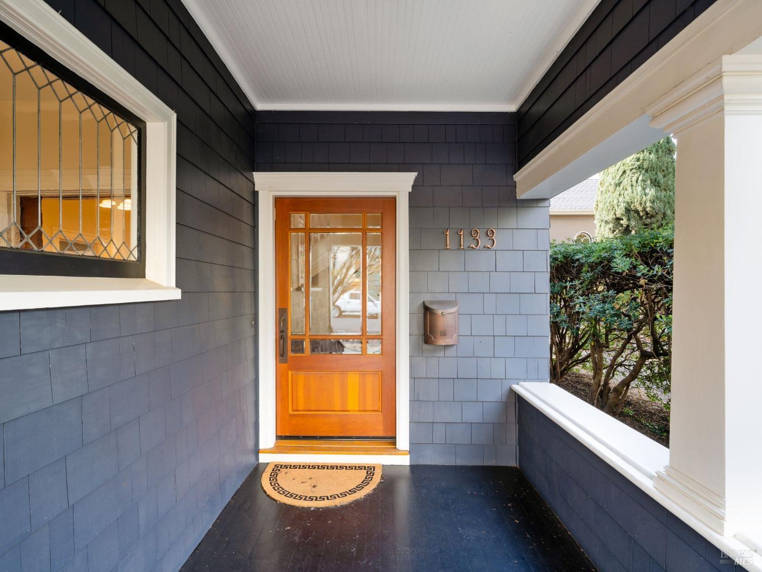 1133 Seminary Street Napa, CA 94559 - Photo 9 of 71