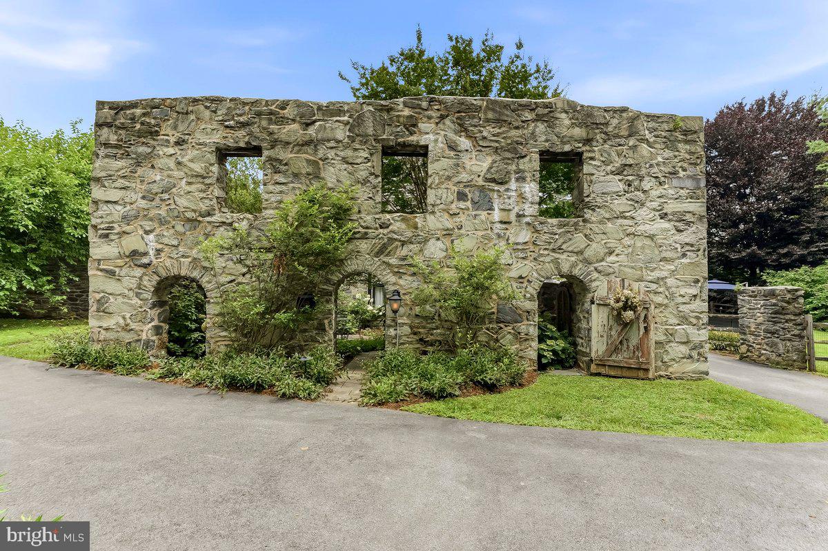 802 Goshen Road West Chester, PA 19380 - Photo 9 of 91