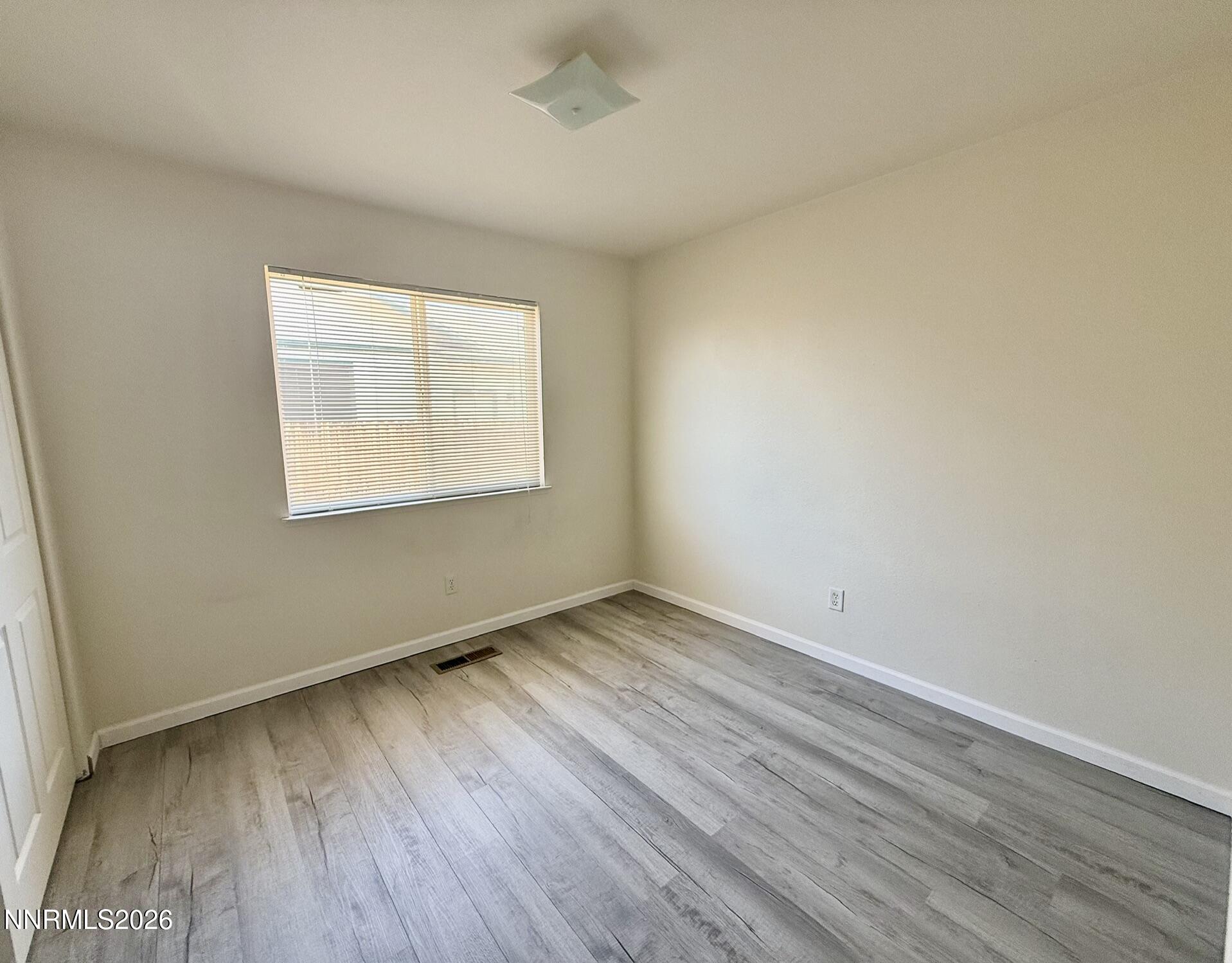 310 Emigrant Way Fernley, NV 89408 - Photo 12 of 16 IMG_7686
